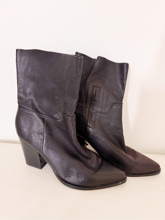 Bleecker & Bond Shoes - Bleecker & Bond Women's Black Leather Mid-Calf Block Heel Boots 7.5